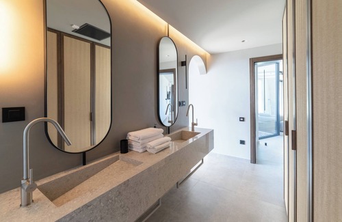 Agios Vasileios Villa | Neromai Residence One: Infinity Pool & Design Gem