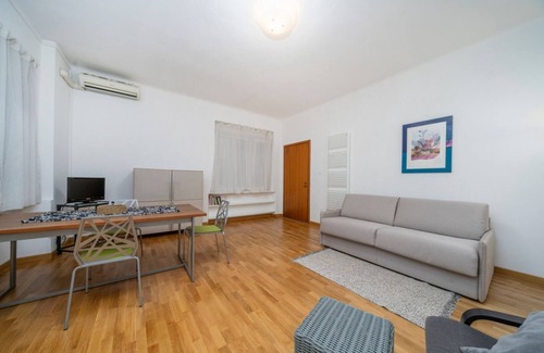Udine Apartment | Nest in the City - Studio x2!