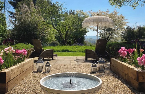 Pulborough House | Nest Lodge, a stunning three bedroom lodge surrounded by nature
