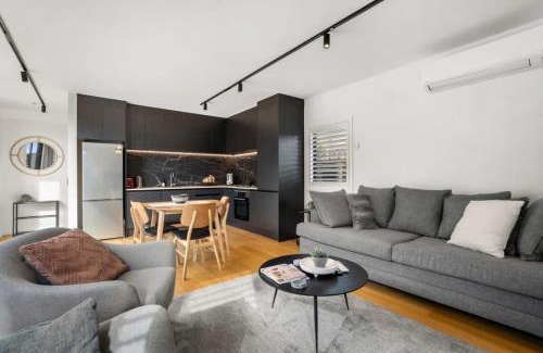 Jacks Point House | Nestled below the Remarkables