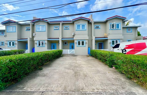 Rodney Bay Apartment | Nestled in Rodney Bay: Steps from Beaches, Shops, and Dining in St. Lucia.