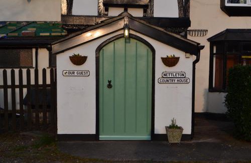Holton Le Clay Bed & Breakfast | Nettleton Country House