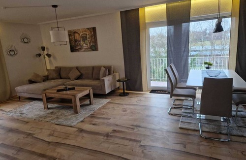 Neunkirchen Apartment | Neu 4 Zi. Küche Bad Ruhige Lage Nähe Zentrum Neunkirchen