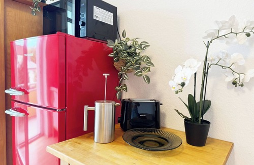 Schonebeck Apartment | NEU: Morgensonne: 55m² 2-Zimmer Wohnung in Schönebeck für bis zu 4 Gäste