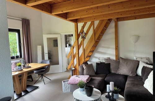 Usseln Apartment | Neu und Liebevoll Eingerichtete Fewo am Skihang und Waldrand Nähe Willingen!