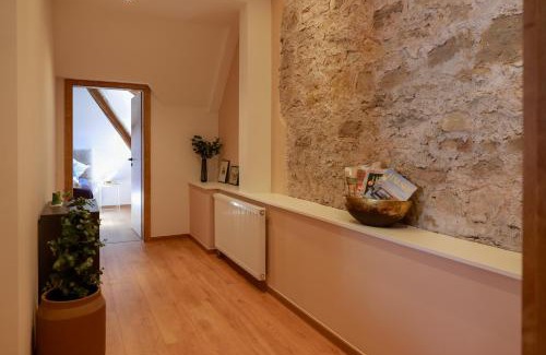 Iphofen Apartment | Neu - Wenkheimer Hof Scheunen-Loft