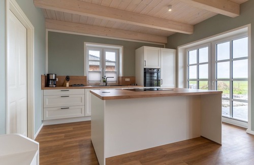 Karolinenkoog House | Neubau! DHH Direkt an der Eider mit Sauna für bis zu 6 Personen