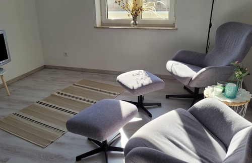 Friedrichshafen Apartment | Neue, Helle Wohnung mit Bodenseeblick