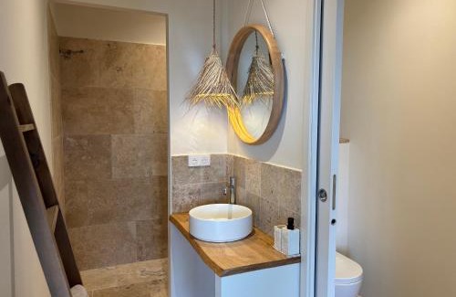 Porto-Vecchio Apartment | Neuf , Suite avec kitchenette dans bergerie moderne vue mer et montagne