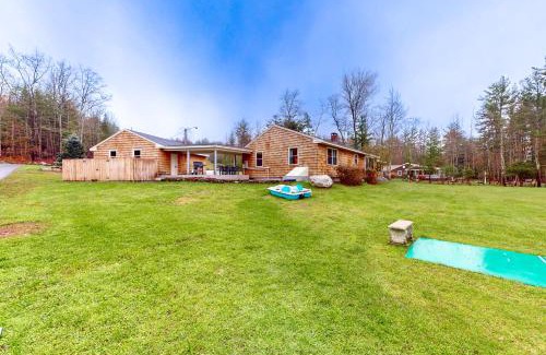 Norway House | Neverending Lake Fun