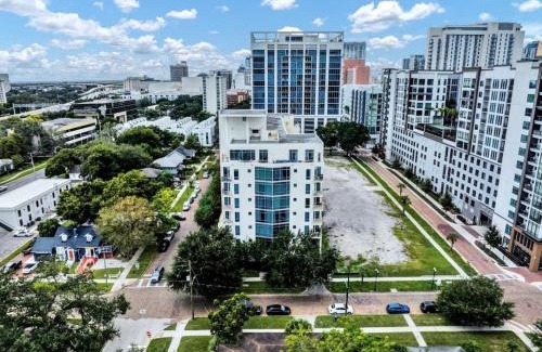 South Eola Apartment | New 1200 sqft 2BD2BTH in DT Orl