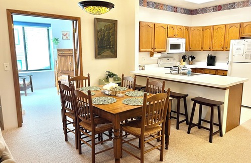 Hidden Valley Condo | NEW! 1st Floor TRUE Ski In/Ski Out 3BR/3BA w A/C, Close to Hiking, Pools & Golf