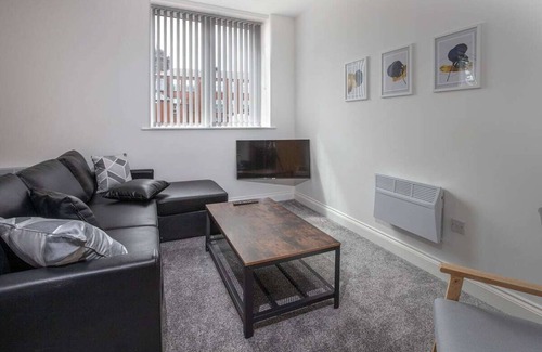 Blackpool Town Center Apartment | New 2 Bedroom Apt, close to Winter Gardens. Apt 1