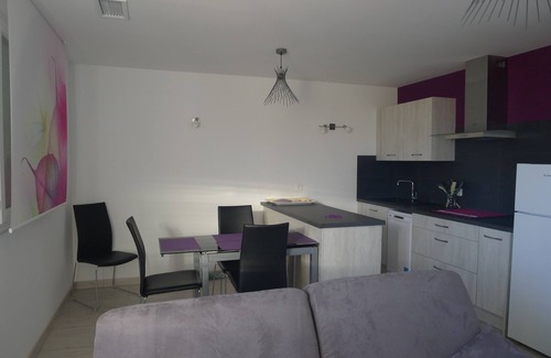 Sausset-les-Pins Apartment | NEW 2-ROOM APT CLASS 1 * BY PROVENCE TOURISM - UNBEATABLE VIEW OF THE SEA