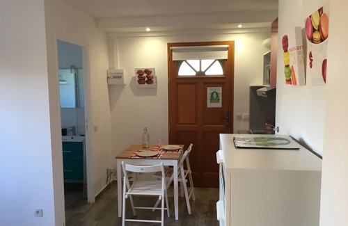 La Capte Apartment | new 20m2 studio - absolute tranquility - 1 minute walk from the sea - only happiness