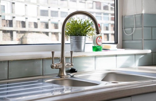 Darlington House | New! 2BR in Brighton Road
