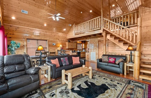 Gatlinburg - Pigeon Forge Cabin | New! 2BR Resort Cabin w/MTN Views! Hot Tub*Games