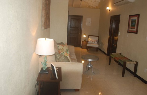 Estate Enighed House | New 2BR villa w/balcony near Cruz Bay