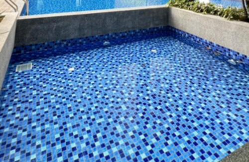 Seri Kembangan Apartment | New 2Room 5pax 3min walk to mrt n farm in the city A0725