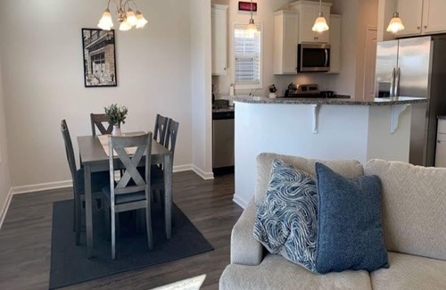 Pendleton House | New 3 Bdr Home - Clemson/Pendleton - Close to Everything