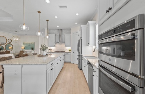 Sarasota House | NEW! 3Bd/3Br Exceptional Home in Resort Community