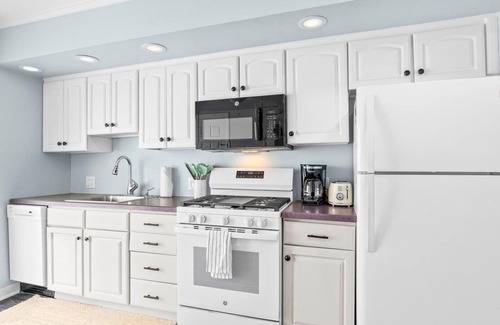 Ventnor City House | NEW 3br/2ba Beach Home 2.5 blks to Beach!