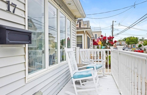 Ventnor City House | NEW 3br/2ba Beach Home 2.5 blks to Beach!