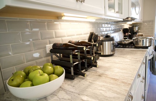 Visalia House | New 4B Home + Loft near Sequoia, EV
