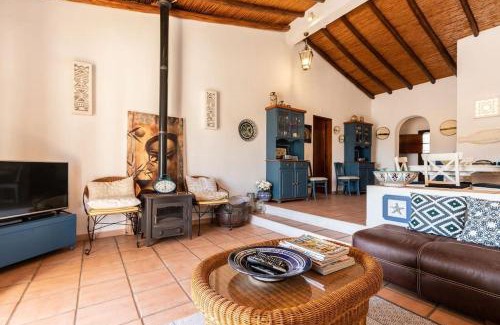 Gale Villa | NEW! 4bedroom Villa - Private Pool and Sea view