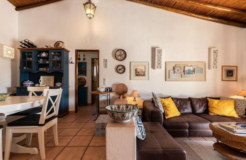 Gale Villa | NEW! 4bedroom Villa - Private Pool and Sea view
