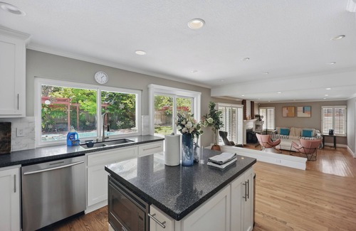 East San Jose House | New 4BR! Spacious and beautiful house w/Pool in lovely San Jose