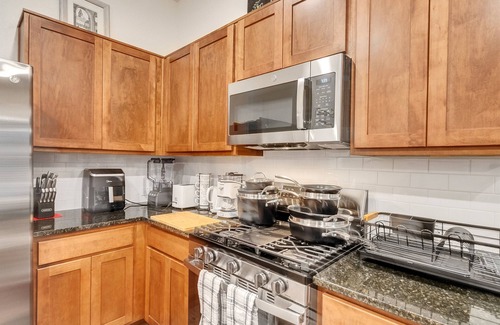Richwood House | New 5BR Luxury · Sleeps 10 · Lake Jackson