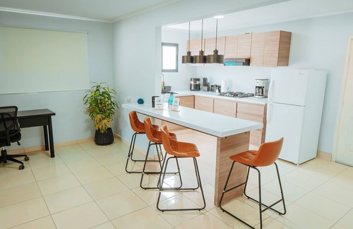 Oranjestad House | New 6 min from the beach 3BR 2BA House - Family sizes with Pool