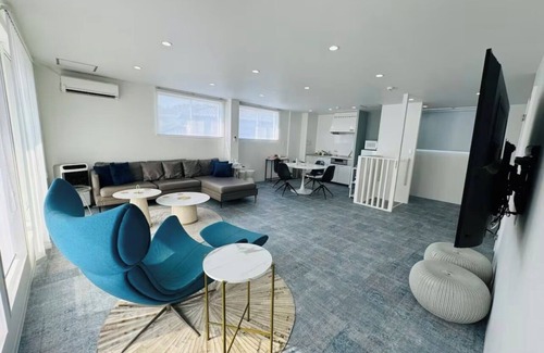 Hakata-ku Villa | New Airport Terrace Large roof balcony, pets allowed, 1 building, 2 floors, large private villa, parking, sauna