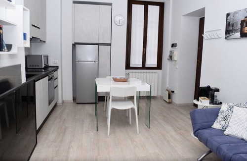 Tre Torri Apartment | NEW! ALL HERE - APT WAGNER - CITY LIFE (cir01686)