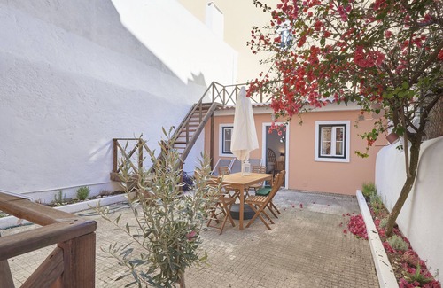 Alfama House | NEW! Amazing Terrace and Riverview in Historical Lisbon