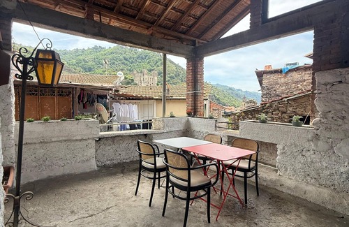 Dolceacqua Apartment | New and bright apartment 100 meters from the central square, castle view