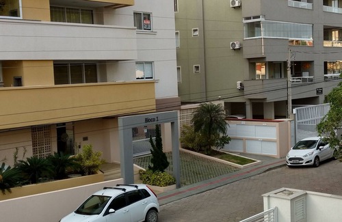 Bombas House | New and comfortable apt near the beach and the main avenue