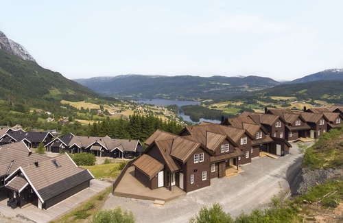 Skulestad Cabin | New and Exclusive Cottage in Voss with a great view