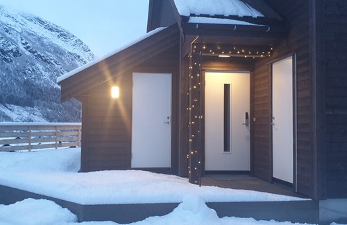 Skulestad Cabin | New and Exclusive Cottage in Voss with a great view