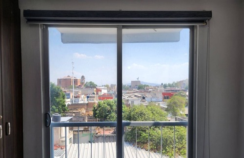 San Juan de Dios Apartment | New and spacious apartment in downtown Guadalajara with pool and gymnasium