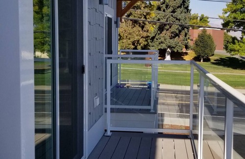Wenatchee House | New and Spacious Townhouse in the Heart of Wenatchee - Unit B