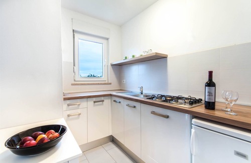 Monterol Apartment | New Apartment for 4 people (2 bedrooms)- Umag - 1 floor
