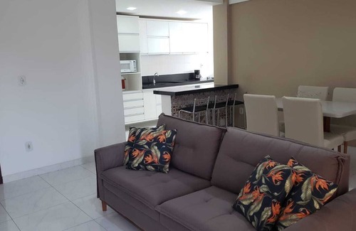 Itauna Apartment | New Apartment in Surf Paradise