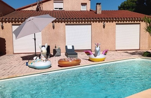 Les Cluses Apartment | New apartment in villa with pool, near sea and mountains, thermal baths