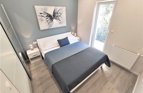Makarska Apartment | New apartment Papillon