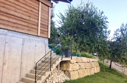 Habere-Lullin Ski Chalet | New apartment with garden in Savoyard chalet
