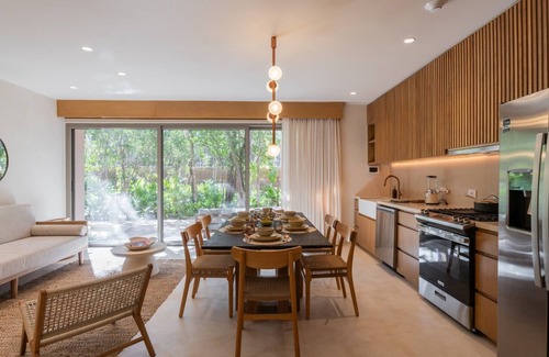 Zama Apartment | New Apt: Grand Luxury Combined w/Nature – Aflora