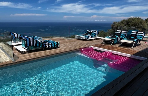 Corbara Villa | New architect-designed villa 2021 - 3 min. drive from the beach