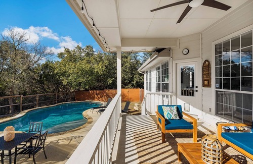 Hays County House | NEW Austin Hill Country -Modern, comfortable, private home - pool, fire pit, 4bd